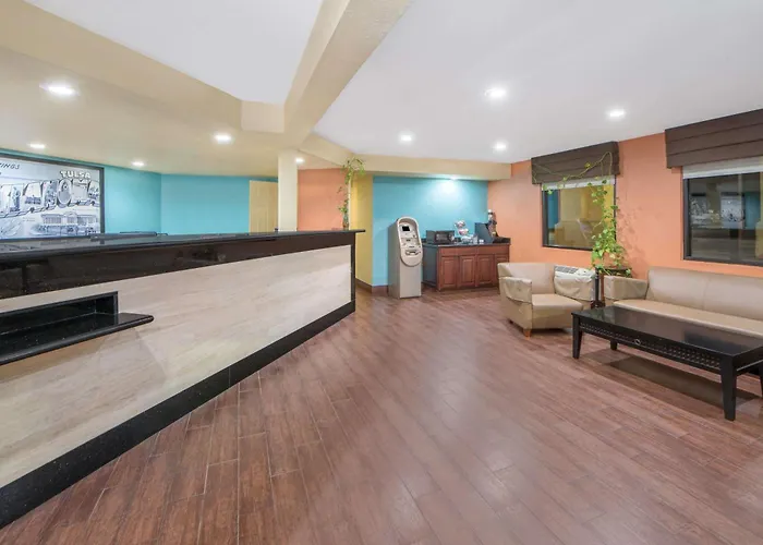 Hotel Super 8 By Wyndham - Route 66 2*
