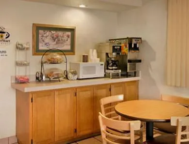 Super 8 By Wyndham - Route 66 2* Tulsa
