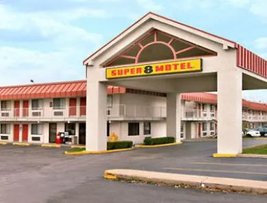 Super 8 By Wyndham - Route 66 Tulsa